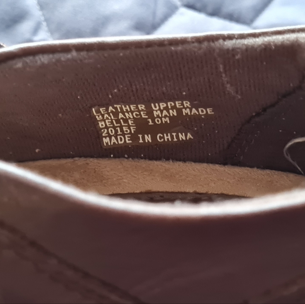 EUC Earth Origins Brown Leather Heeled Mary Janes - Picture 6 of 6